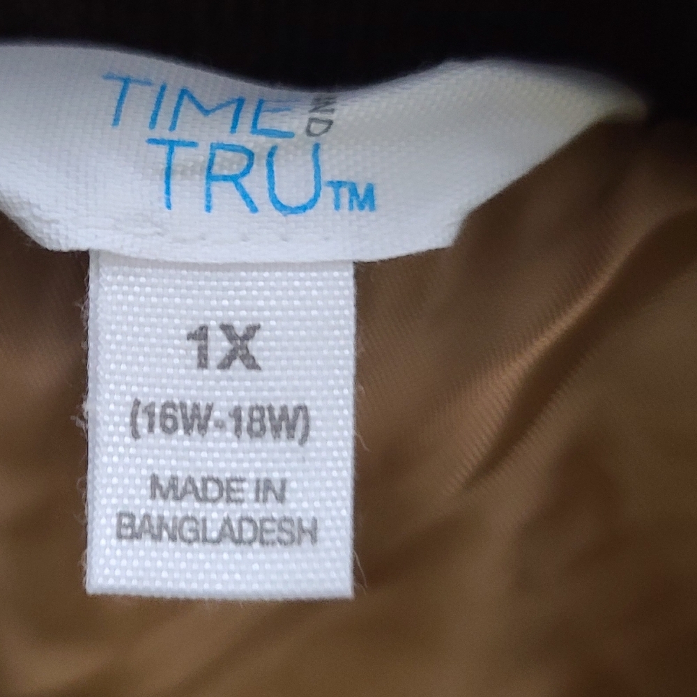 Time & Tru Women's Plus Quilted Barn Coat Jacket Size 1X - Picture 4 of 5